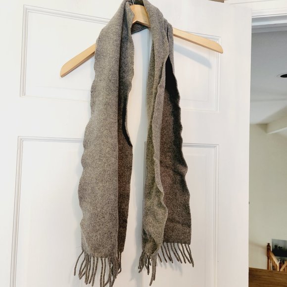 GUESS Grey - Picture 4 of 4